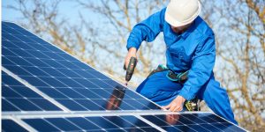 Installation Maintenance Panneaux Solaires Photovoltaïques à Chateaubourg
